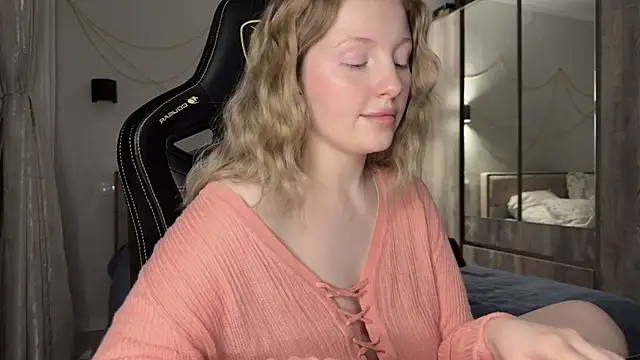 Snapshot of x_ivy_x chatting on January 2025 03:27:01 PM x ivy x online show from January 2025 03:27:01 PM