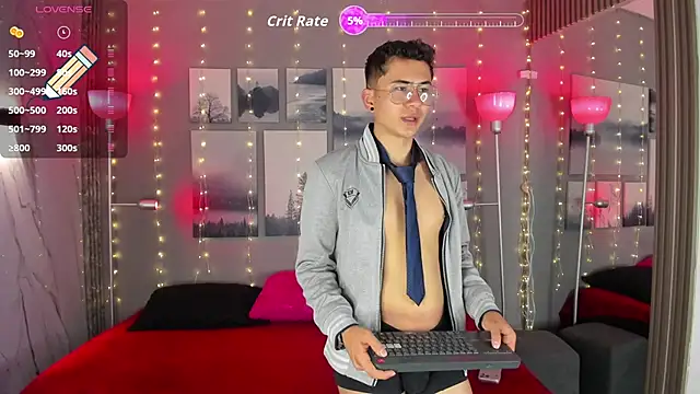 noah and rose online show from December 2025 07:40:02 PM