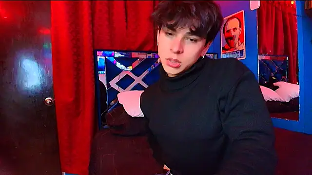Snapshot of Luke_Howland chatting on June 2026 05:56:01 AM Luke Howland online show from June 2026 05:56:01 AM