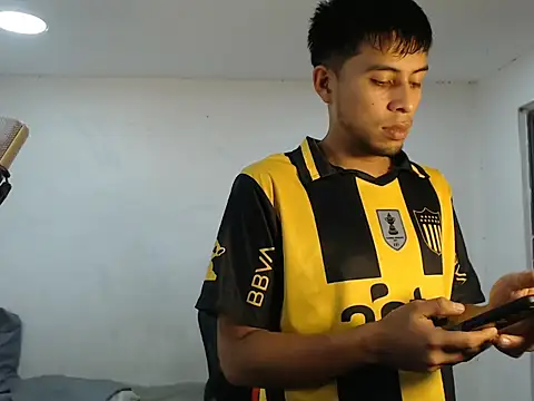 danielitopapuu online show from October 2025 07:58:02 PM