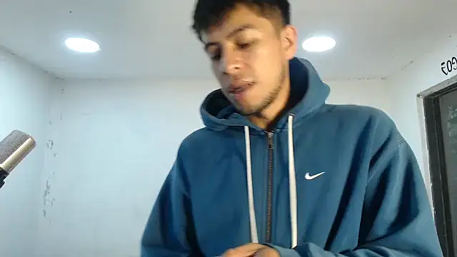 danielitopapuu online show from October 2025 11:35:01 AM