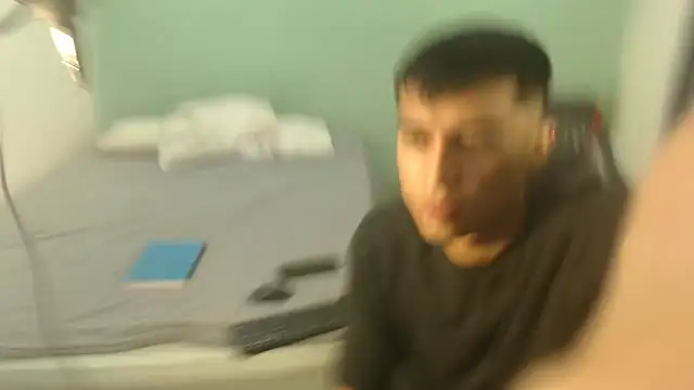 danielitopapuu online show from February 2026 01:27:01 PM