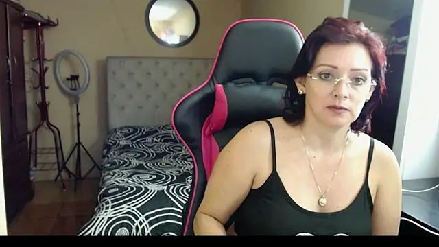 Carol Scottt online show from March 2025 10:20:02 AM