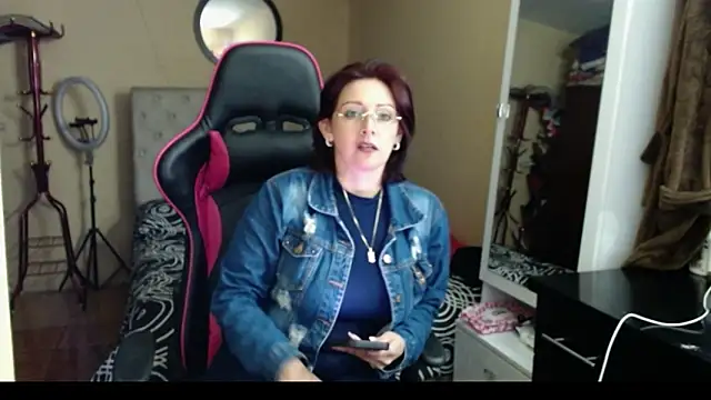 Carol Scottt online show from March 2025 11:16:01 PM