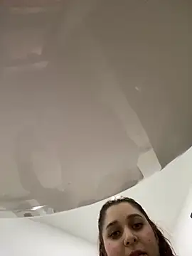 Snapshot of SophiaLaurens chatting on January 2025 02:03:02 AM SophiaLaurens online show from January 2025 02:03:02 AM