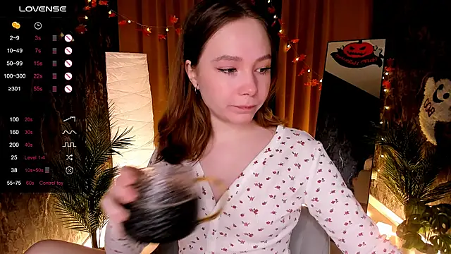 LanaBlu  online show from October 2025 02:15:01 AM