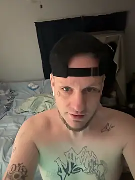 VixyGang online show from February 2026 12:07:01 AM