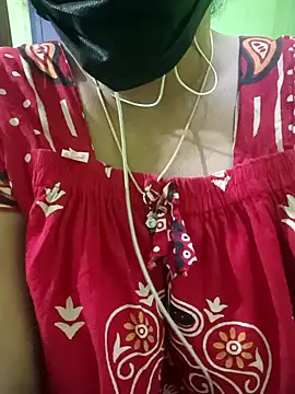 Snapshot of Aishu-tamil09 chatting on February 2025 07:03:01 AM Aishu-tamil09 online show from February 2025 07:03:01 AM