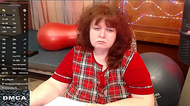 Snapshot of RoseRed69 chatting on March 2025 10:40:02 AM RoseRed69 online show from March 2025 10:40:02 AM