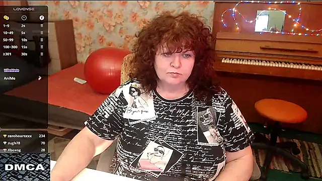 Snapshot of RoseRed69 chatting on March 2025 09:20:02 AM RoseRed69 online show from March 2025 09:20:02 AM