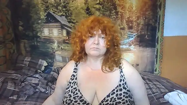 Snapshot of RoseRed69 chatting on June 2026 04:46:01 AM RoseRed69 online show from June 2026 04:46:01 AM