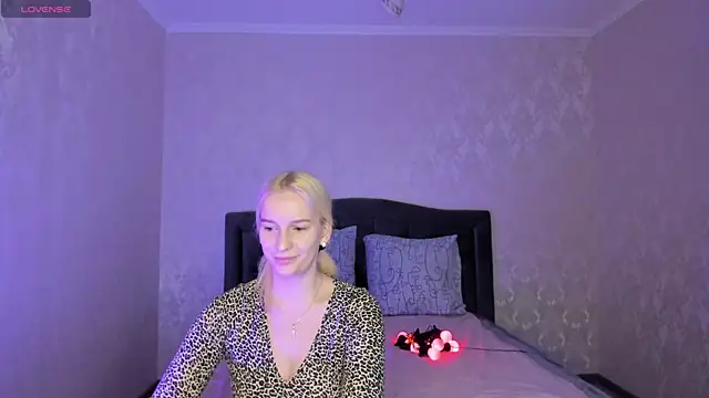 Amanda054 online show from January 2025 05:44:02 PM