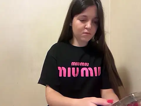 Lina Most online show from November 2025 09:14:01 PM