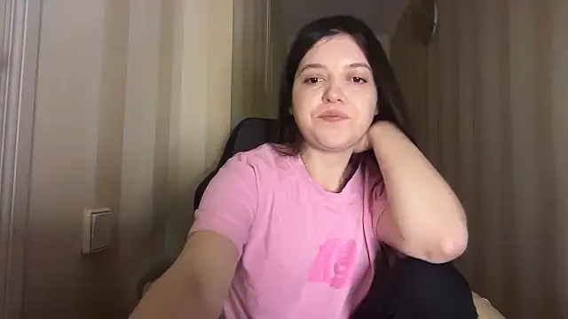 Lina Most online show from February 2026 09:13:01 PM