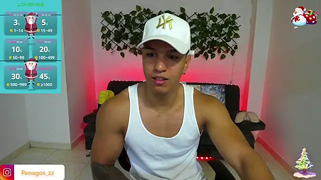 Snapshot of Taylor_John chatting on December 2024 03:42:02 PM Taylor John online show from December 2024 03:42:02 PM