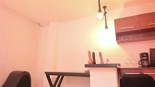 AnastasiaTaylor  online show from April 2026 08:42:02 PM