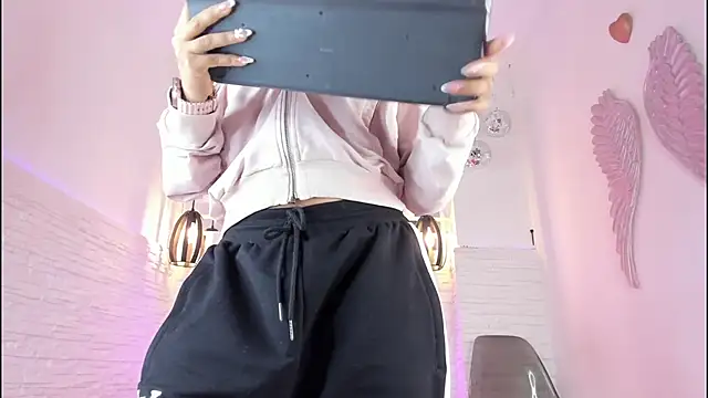 Snapshot of mia_six66 chatting on February 2025 11:30:01 AM mia six66 online show from February 2025 11:30:01 AM