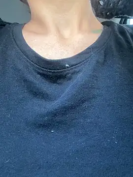 myloveforyouu online show from October 2025 02:07:01 PM