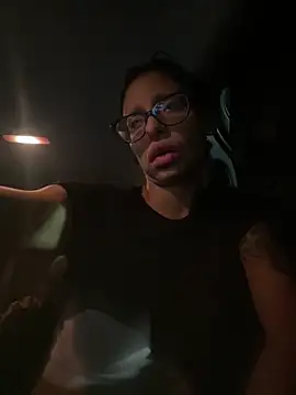 myloveforyouu online show from March 2026 01:40:02 AM