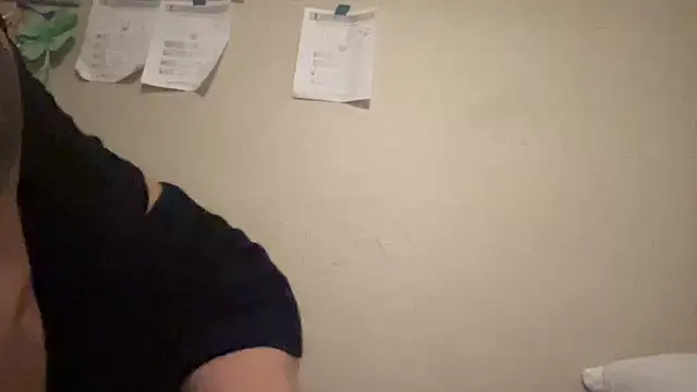 myloveforyouu online show from April 2026 12:59:01 AM