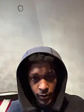 Snapshot of rayyymack chatting on October 2025 01:08:02 PM rayyymack online show from October 2025 01:08:02 PM