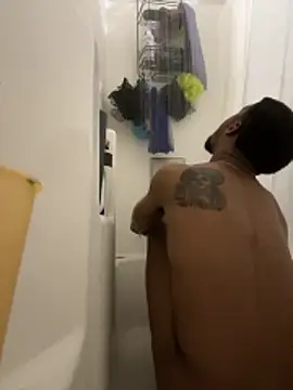 Snapshot of rayyymack chatting on October 2025 08:43:02 PM rayyymack online show from October 2025 08:43:02 PM