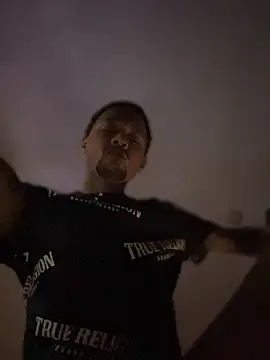 rayyymack online show from April 2026 02:58:01 AM