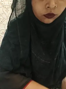 Snapshot of Indian-Nazia chatting on September 2025 06:10:02 PM Indian-Nazia online show from September 2025 06:10:02 PM