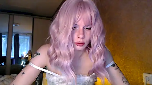 Snapshot of Vienaxtexasxparis chatting on June 2026 05:36:01 PM Vienaxtexasxparis online show from June 2026 05:36:01 PM