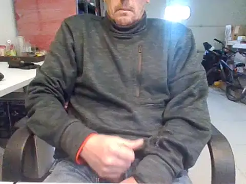 Snapshot of Raimundo1971 chatting on July 2026 05:37:02 PM Raimundo1971 online show from July 2026 05:37:02 PM