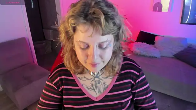 Sabrina scarlett online show from October 2025 04:59:02 AM