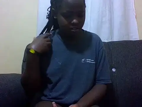 Snapshot of Sweetcecie01 chatting on June 2026 08:25:02 PM Sweetcecie01 online show from June 2026 08:25:02 PM