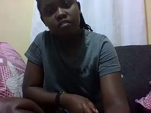 Snapshot of Sweetcecie01 chatting on June 2026 08:34:02 PM Sweetcecie01 online show from June 2026 08:34:02 PM