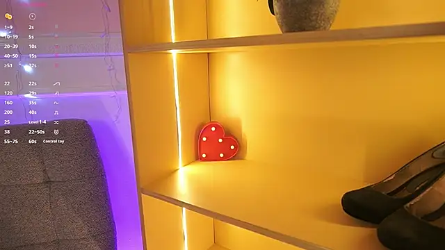 Anybuny online show from December 2025 12:47:02 PM