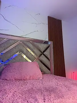 Kendy Wilkinson online show from February 2026 07:15:02 PM