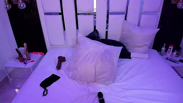 tamhy ferrara online show from December 2024 12:16:01 AM