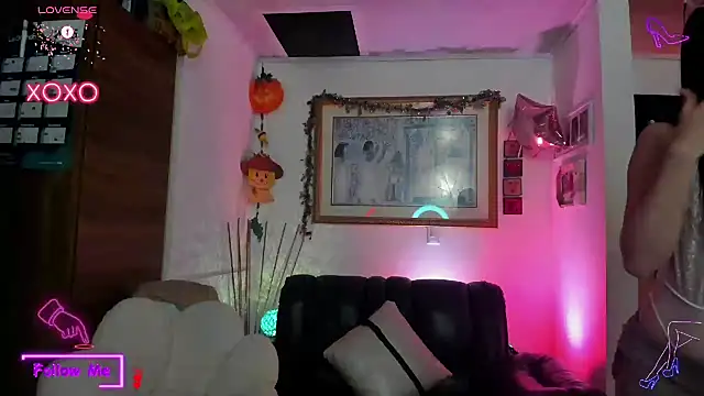 LauGrayJ online show from March 2025 03:20:01 AM