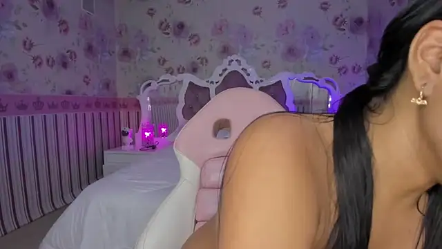 sweet boobs4u online show from February 2025 08:16:02 AM