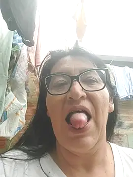Snapshot of clarita_01 chatting on May 2026 02:36:02 PM clarita 01 online show from May 2026 02:36:02 PM