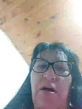Snapshot of clarita_01 chatting on May 2026 10:12:02 AM clarita 01 online show from May 2026 10:12:02 AM