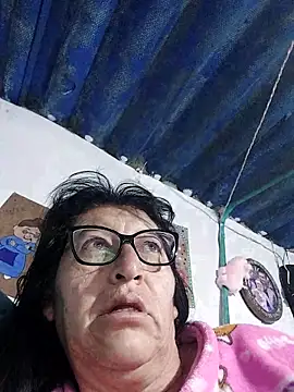 Snapshot of clarita_01 chatting on May 2026 10:12:01 AM clarita 01 online show from May 2026 10:12:01 AM
