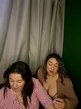 Snapshot of kitty_84 chatting on May 2026 11:50:01 AM kitty 84 online show from May 2026 11:50:01 AM