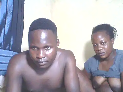 Snapshot of Dark_Queenchocolate chatting on September 2025 09:58:01 PM Dark Queenchocolate online show from September 2025 09:58:01 PM