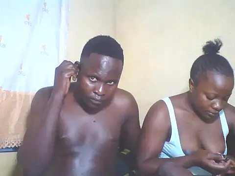 Snapshot of Dark_Queenchocolate chatting on November 2025 12:21:01 AM Dark Queenchocolate online show from November 2025 12:21:01 AM