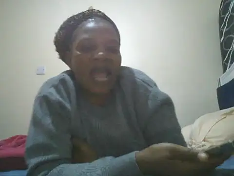 Snapshot of clakemmy250 chatting on May 2026 09:16:01 PM clakemmy250 online show from May 2026 09:16:01 PM