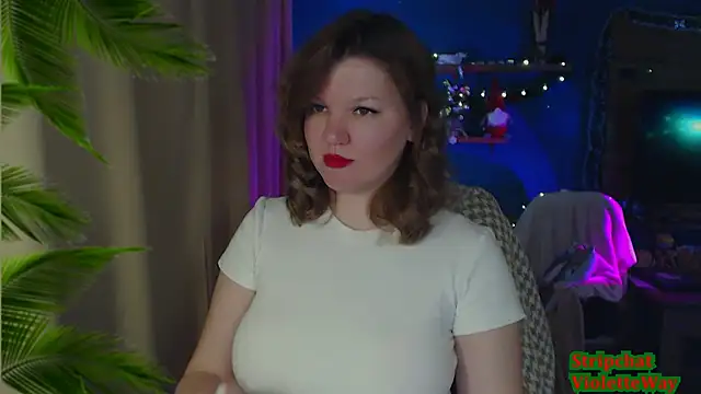 VioletteWay online show from January 2025 05:12:02 PM