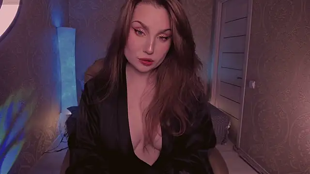 Eesmaaarrr online show from November 2025 11:02:01 PM