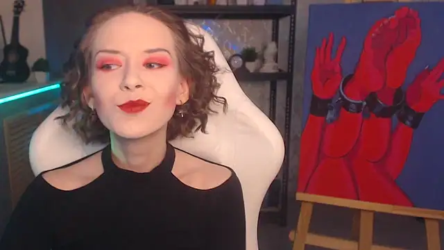 FascinatingEyess online show from September 2025 05:56:01 PM