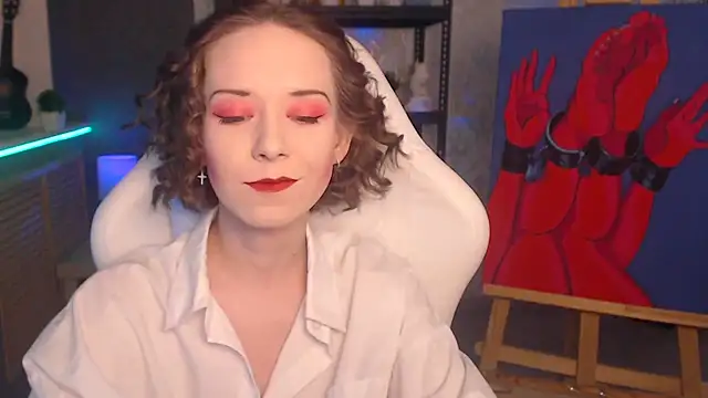 FascinatingEyess online show from September 2025 06:57:01 PM