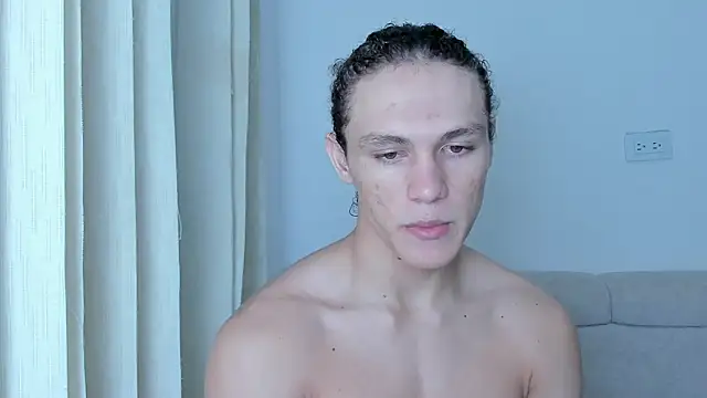 laurent nova online show from February 2025 03:01:01 AM